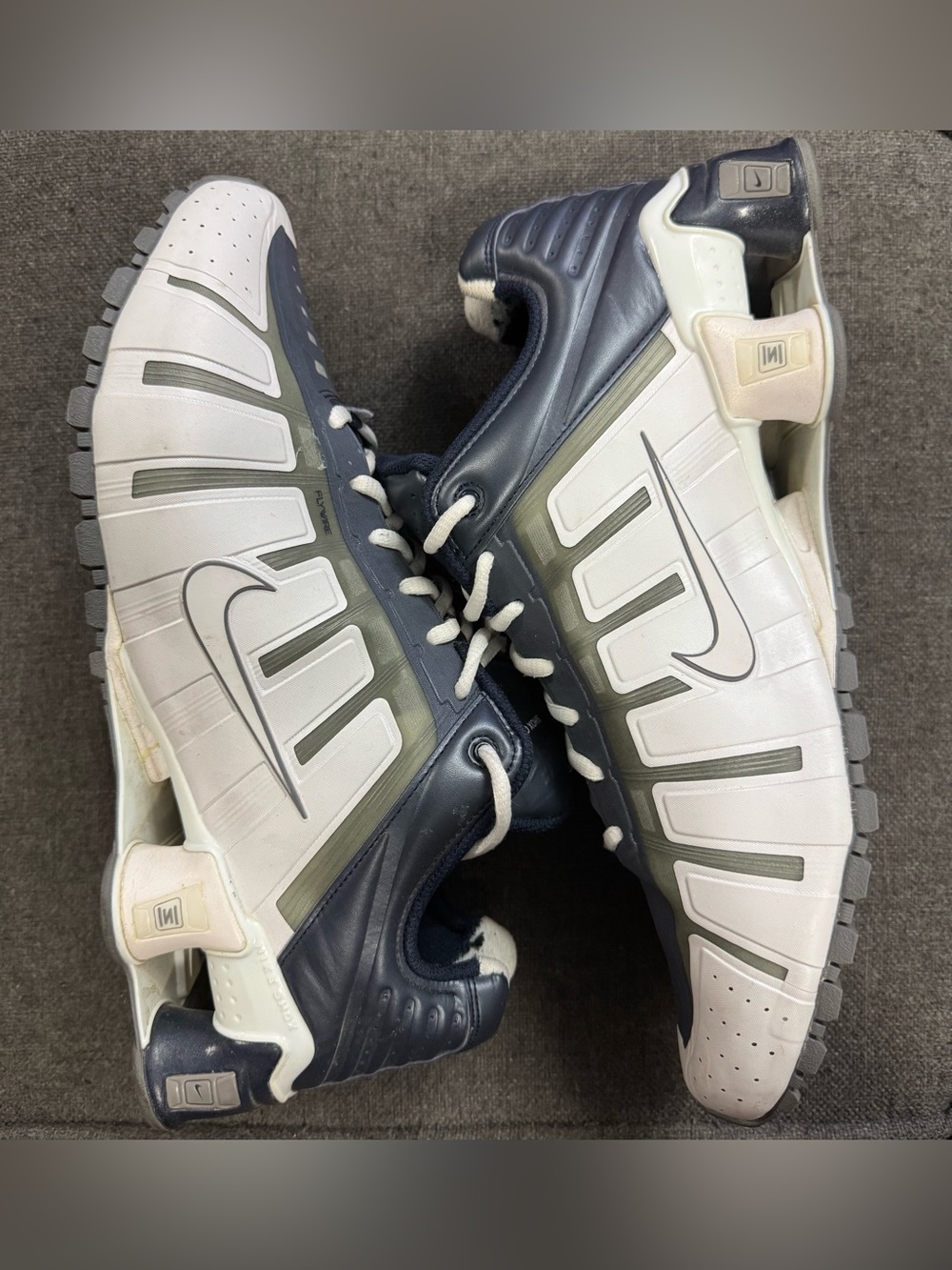 Nike Shox O'Leven Low Blue White Size 12 Men's 429869-102 Shoes Sneakers
